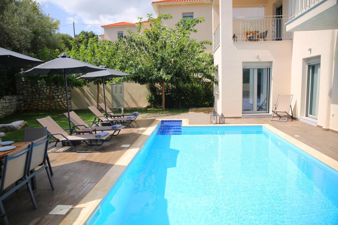 Amarianos Villas Agia Efimia Luaran gambar