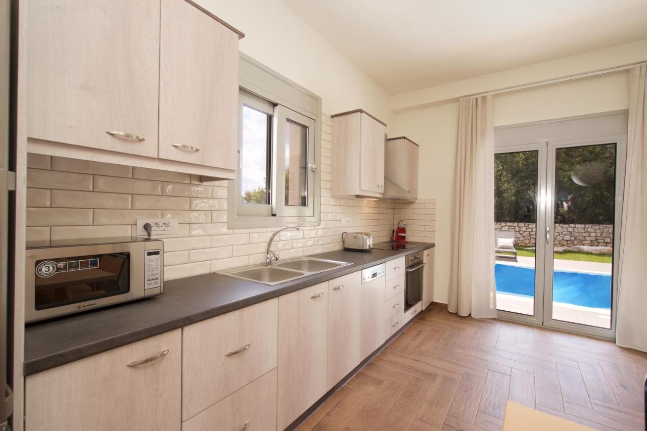 Amarianos Villas Agia Efimia Luaran gambar